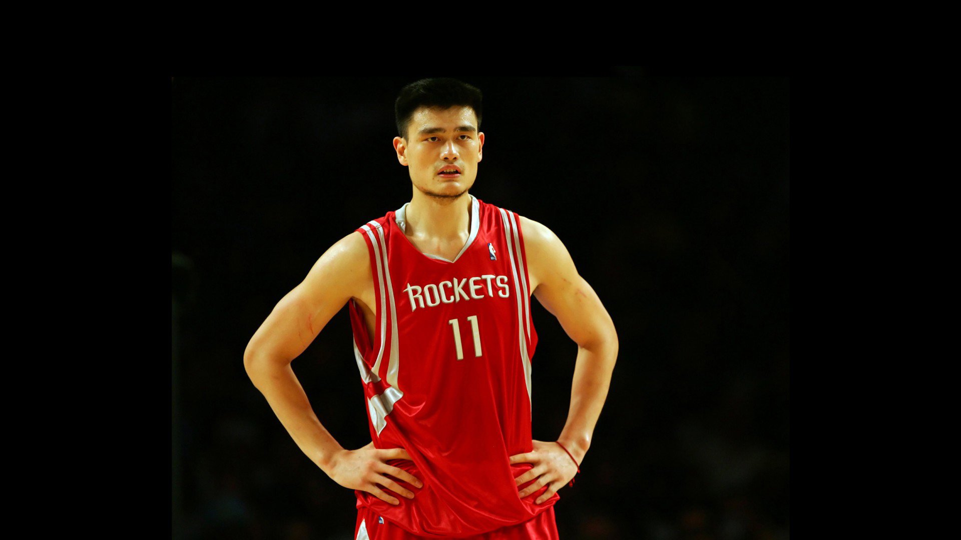 开云体育-广厦男篮强势反弹,巴黎门线救险,多特蒙德备战NBA季后赛——奇幻一夜的转折点